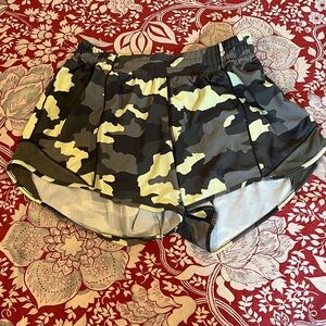 Lululemon Hotty Hot Camo Short 4 inch Low Rise